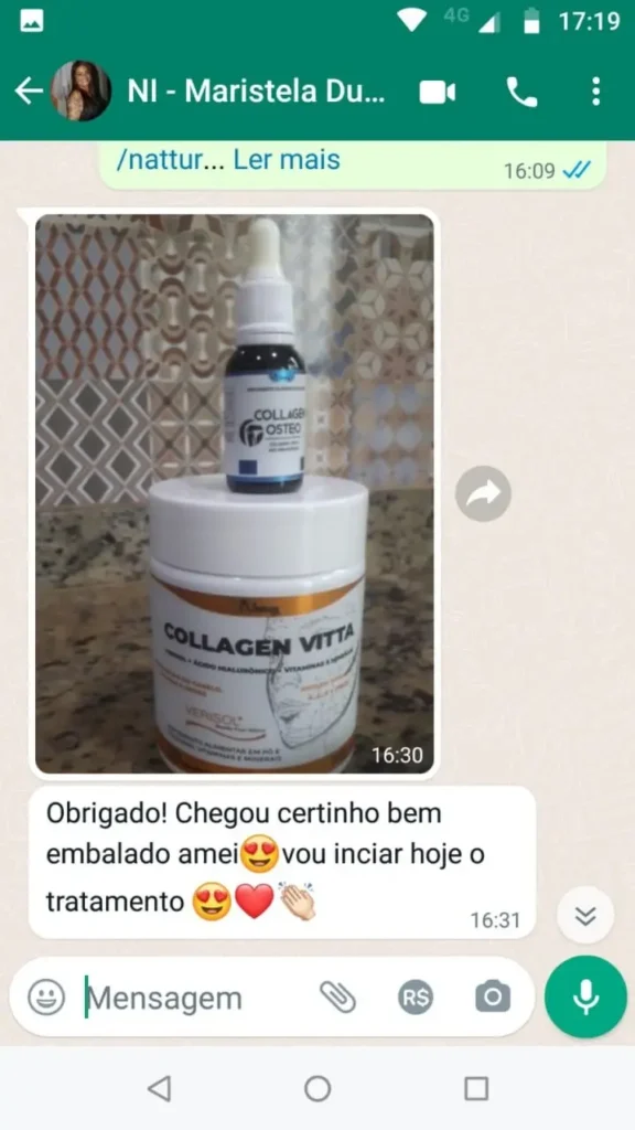 Clientes satisfeitas a mostrar a embalagem original do Collagen Vitta recebida em casa, comprovando a entrega segura.